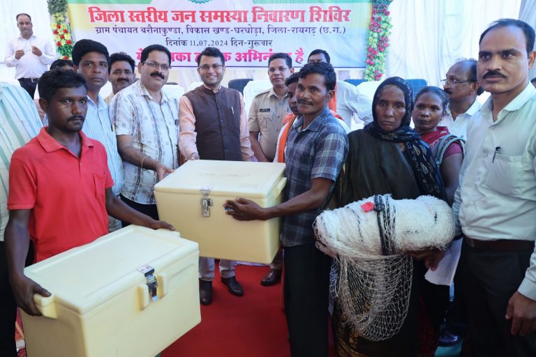 *जिला स्तरीय जनसमस्या निवारण शिविर में मिला विभागीय योजनाओं का लाभ, हितग्राहियों के खिले चेहरे*