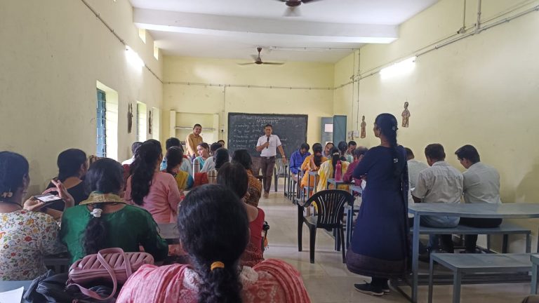 *स्पोकन इंग्लिश का पांच दिवसीय प्रशिक्षण शुरू*