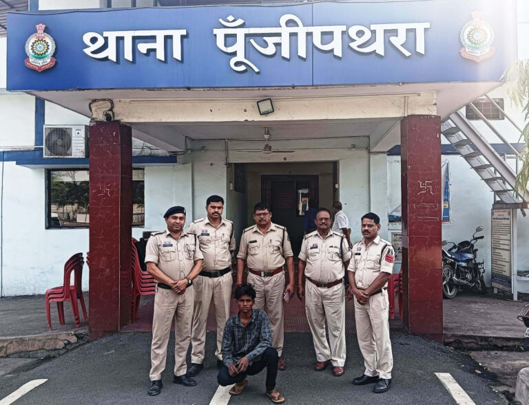 कृष्णा स्टील प्लांट में हुई चोरी का खुलासा, पूंजीपथरा पुलिस ने एक आरोपी को धर दबोचा, चोरी का माल बरामद