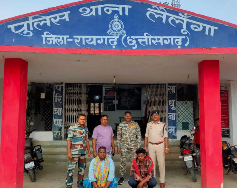 लैलूंगा पुलिस की बड़ी कार्रवाई : 44 मवेशियों को तस्करों से कराया गया मुक्त, दो आरोपी गिरफ्तार