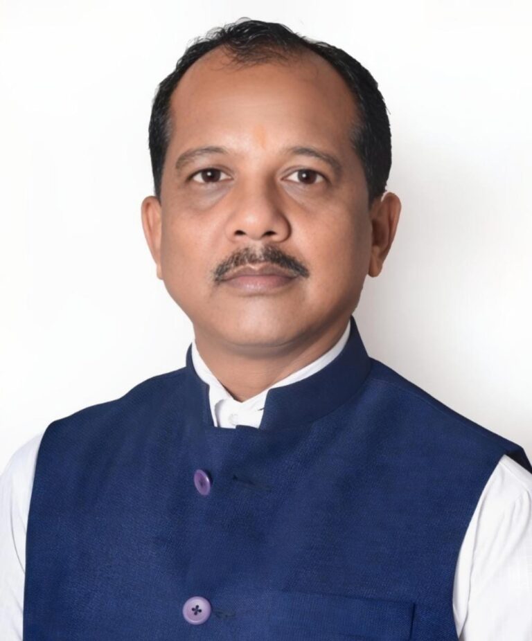 कांसाबेल बाबापारा में लौटी रोशनी : सालिक साय की तत्परता ने किया अंधेरे का अंतग्रामीणों ने कहा – अब हर रात होगी रोशन, जनसेवा का बेहतरीन उदाहरण बनी पहल