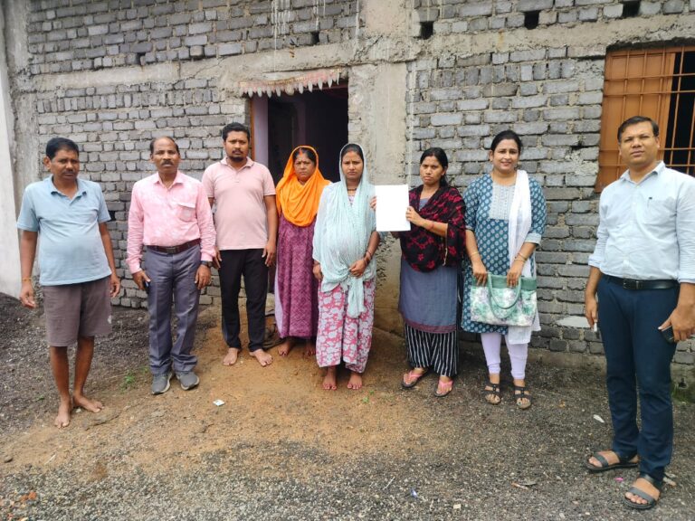 प्रधानमंत्री मातृ वंदना योजना के तहत जिले में विशेष अभियान 31 जुलाई तकघर-घर जाकर लिए जा रहे आवेदन, अब तक 500 से अधिक महिलाओं को जोडऩे का कार्य पूर्ण