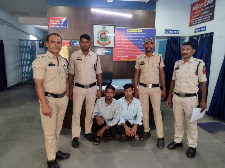 ● इंस्टाग्राम फ्रेंड ने नाबालिग को प्रेम जाल में फंसाकर भगाया, नाबालिग को भगाने वाला और सहयोगी गिरफ्तार● कोतरारोड़ पुलिस की कार्रवाई, पॉक्सो एक्ट में दो आरोपी जेल भेजे गए