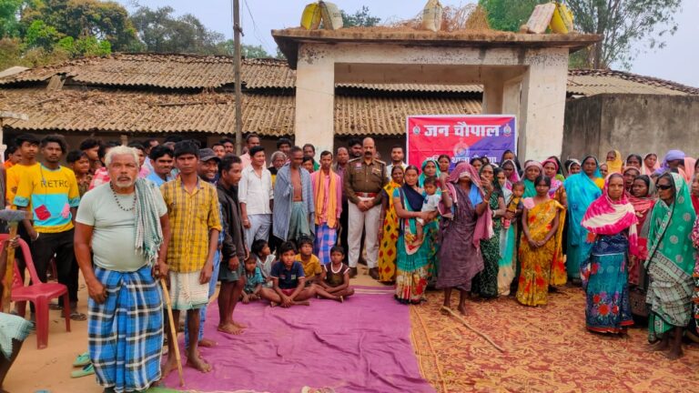 थाना प्रभारी लैलूँगा ने रायगढ़ पुलिस के नशे के विरुद्ध “ऑपरेशन आघात” और मवेशी तस्करों पर “ऑपरेशन शंखनाद” की दी गई जानकारी