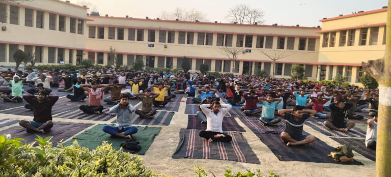 जिला जेल में पांच दिवसीय योग शिविर का शुभारंभ